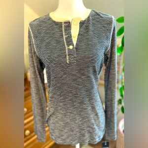 Chaps new long sleeve knit